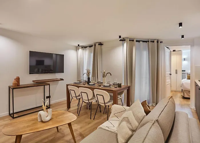 Charming Parisian - Center Of *