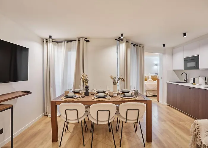 Charming Parisian - Center Of *